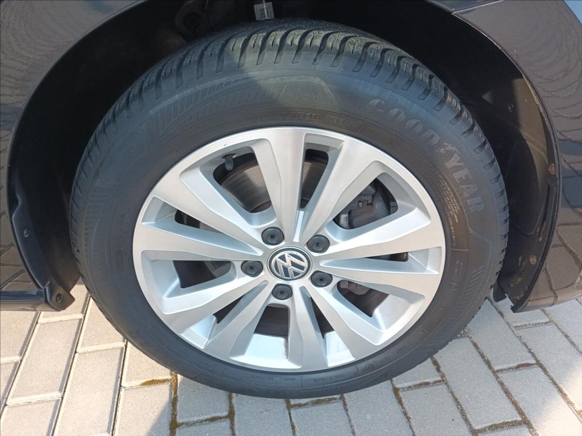 Volkswagen Golf Sportsvan MPV 1,4 l 92 kw