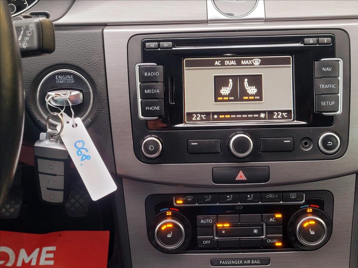 Volkswagen Passat Kombi 1,4 l 90 kw