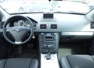 Volvo XC90 SUV 2,4 l 147 kw