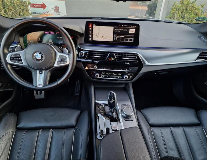 BMW Řada 5 24
