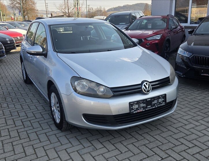 Volkswagen Golf Hatchback 1,2 l 63 kw