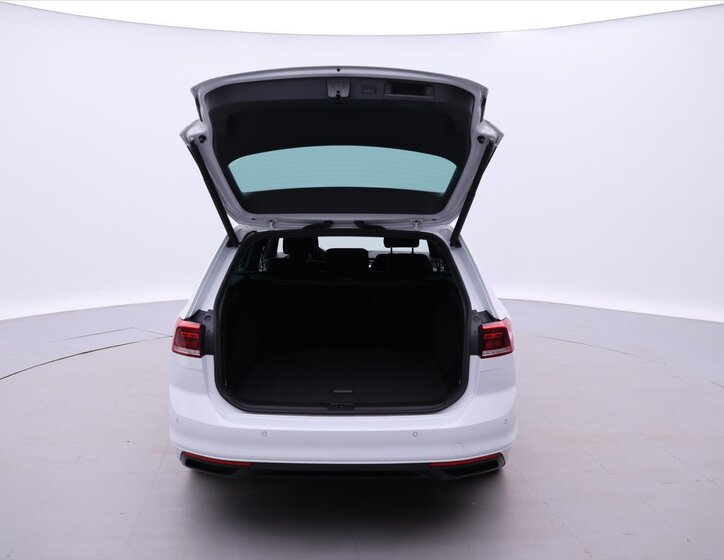 Volkswagen Passat Kombi 2,0 l 147 kw