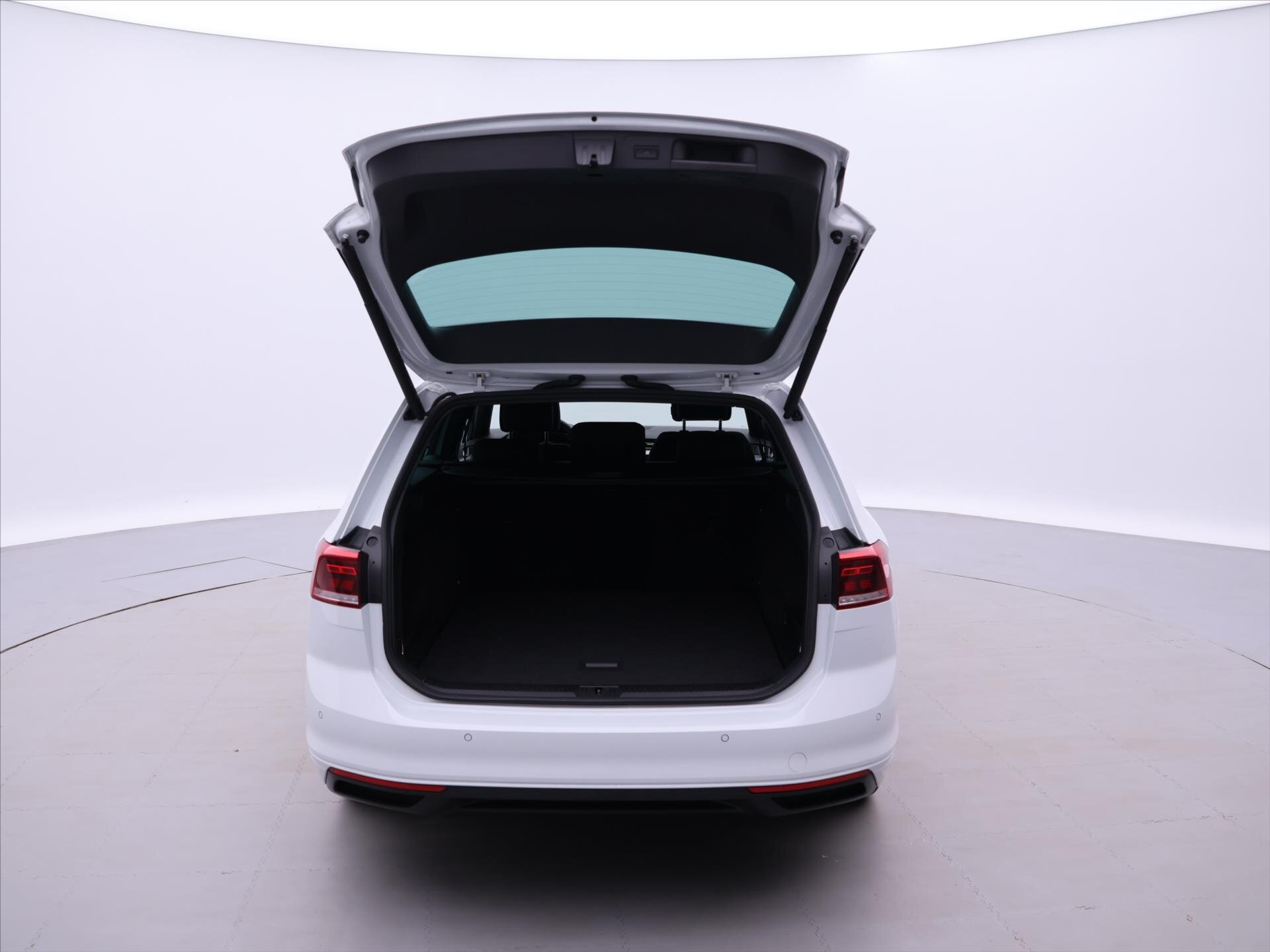 Volkswagen Passat Kombi 2,0 l 147 kw