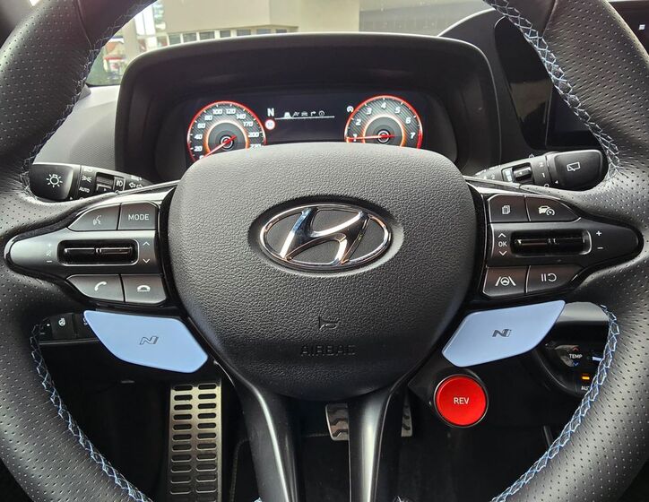 Hyundai i20 15