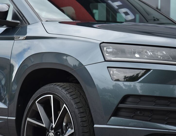 Škoda Karoq SUV / Terénní 1,5 l 110 kw
