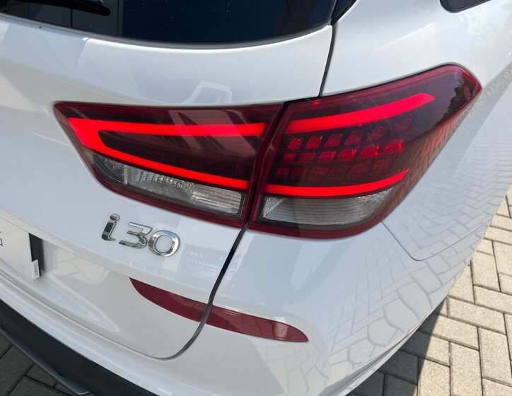 Hyundai i30 Kombi 1,5 l 118 kw
