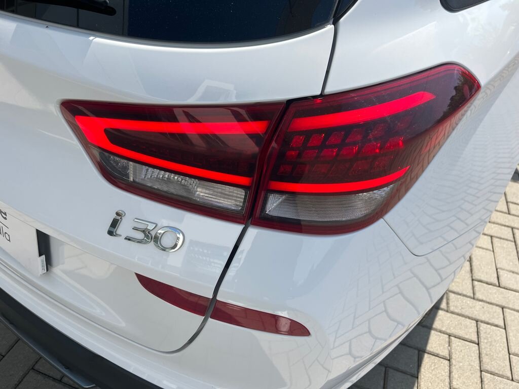 Hyundai i30 Kombi 1,5 l 118 kw
