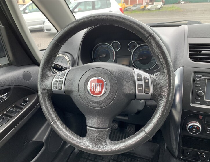 Fiat Sedici 16