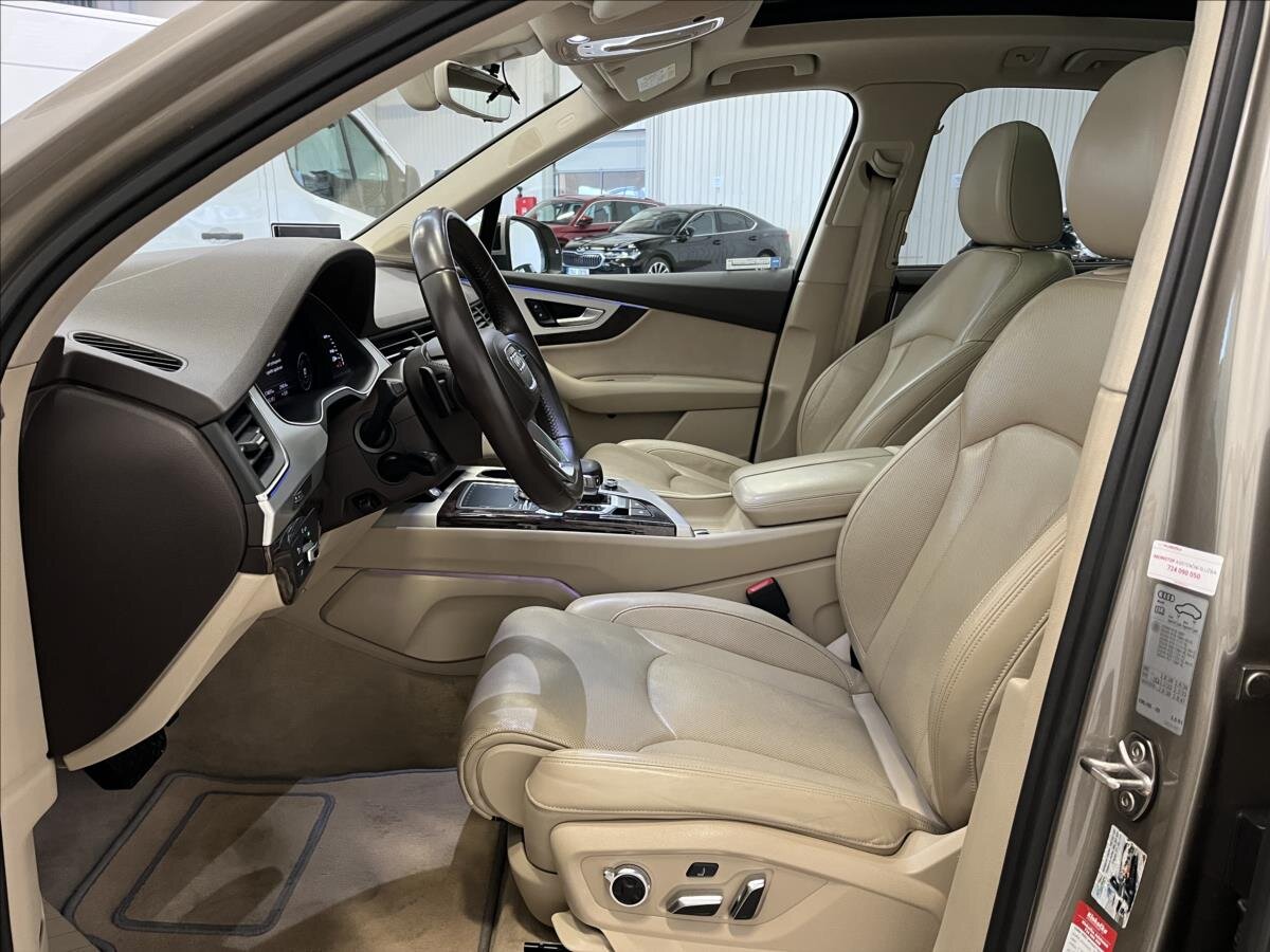 Audi Q7 SUV 3,0 l 200 kw