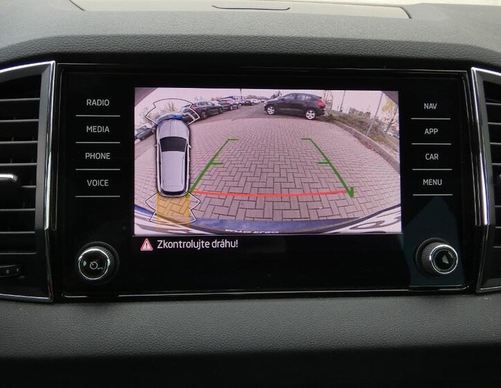 Škoda Karoq SUV / Terénní 1,5 l 110 kw