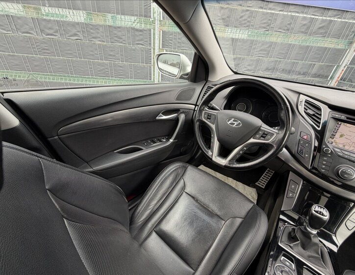 Hyundai i40 Kombi 1,7 l 104 kw