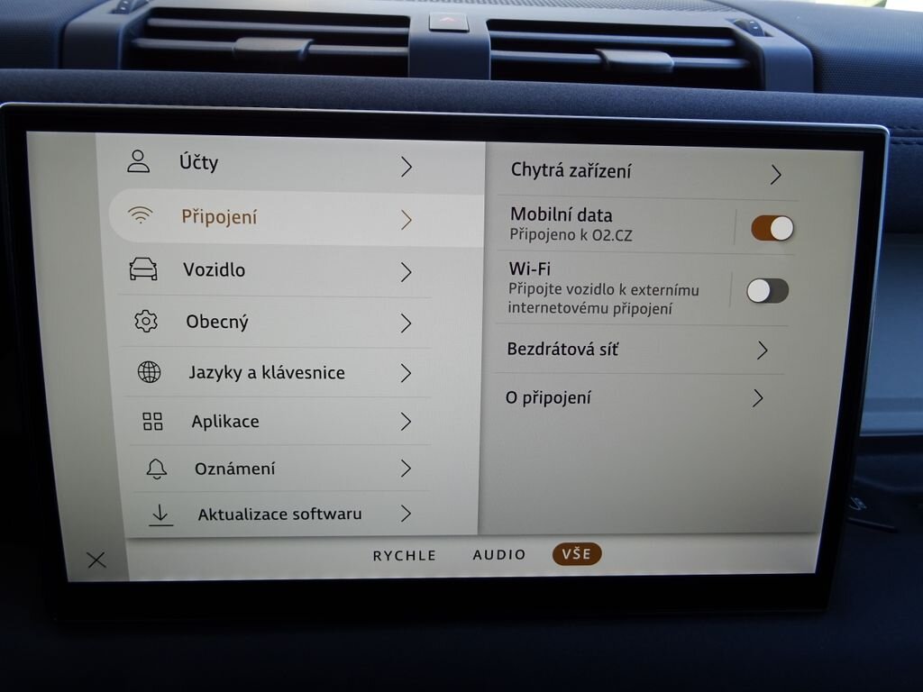 Land Rover Defender SUV / Terénní 3,0 l 221 kw