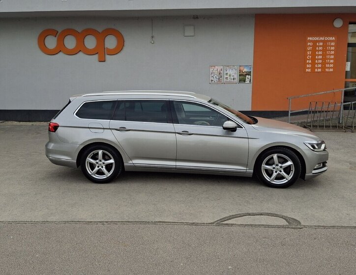 Volkswagen Passat Kombi 0,0 0