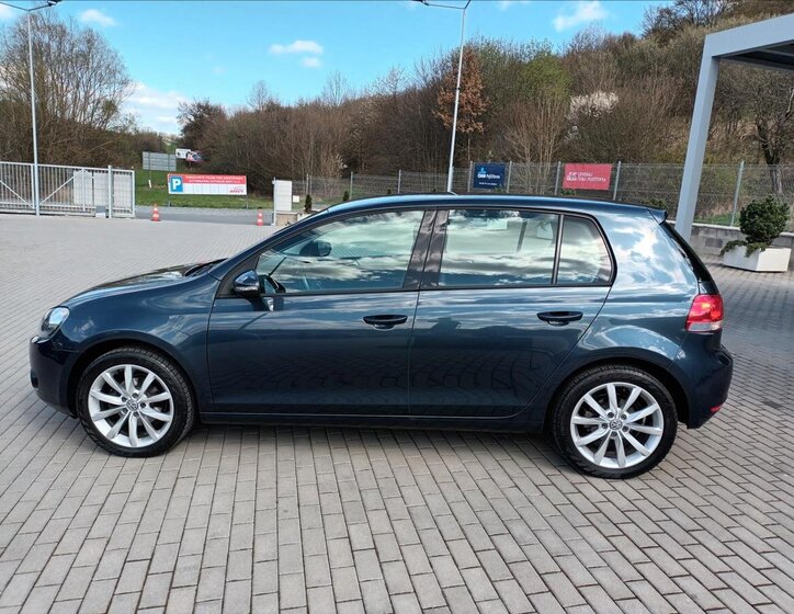 Volkswagen Golf Hatchback 1,4 l 59 kw