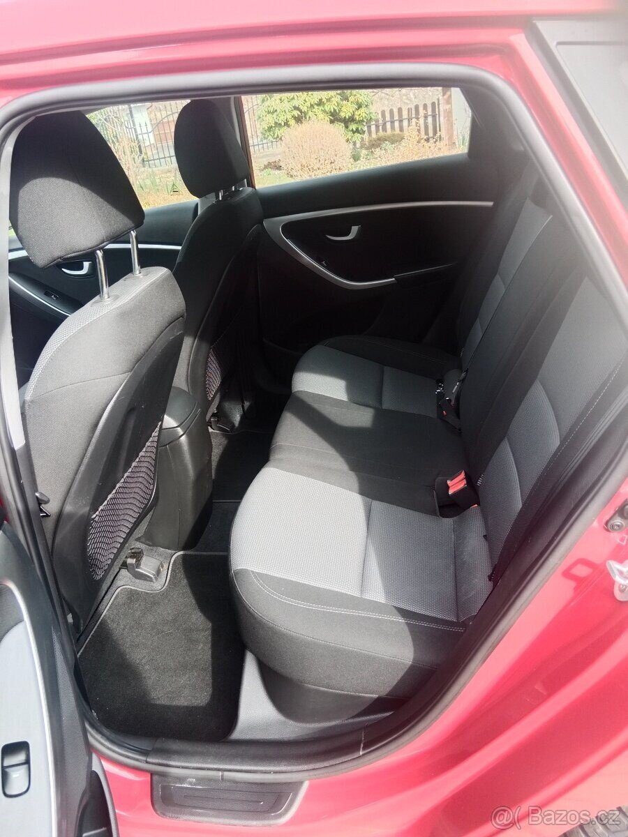 Hyundai i30 Kombi 0,0 88 kw