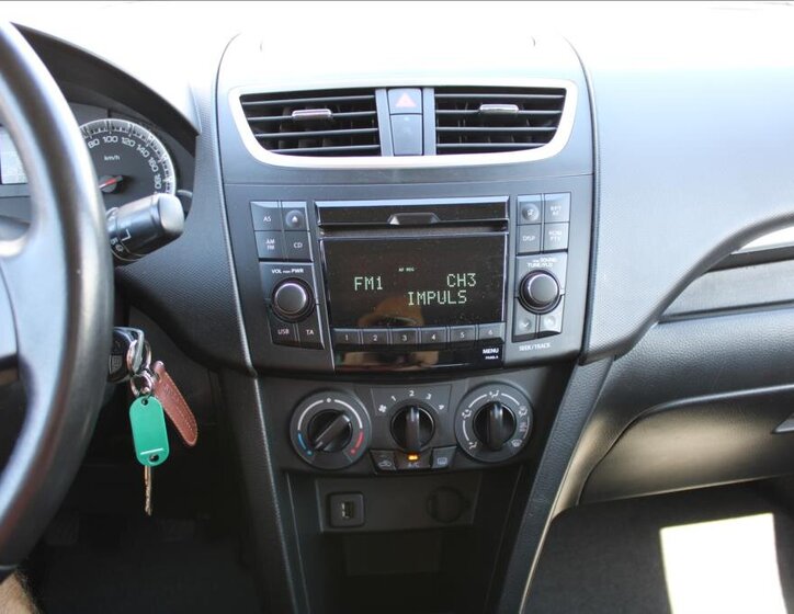 Suzuki Swift Hatchback 1,2 l 66 kw