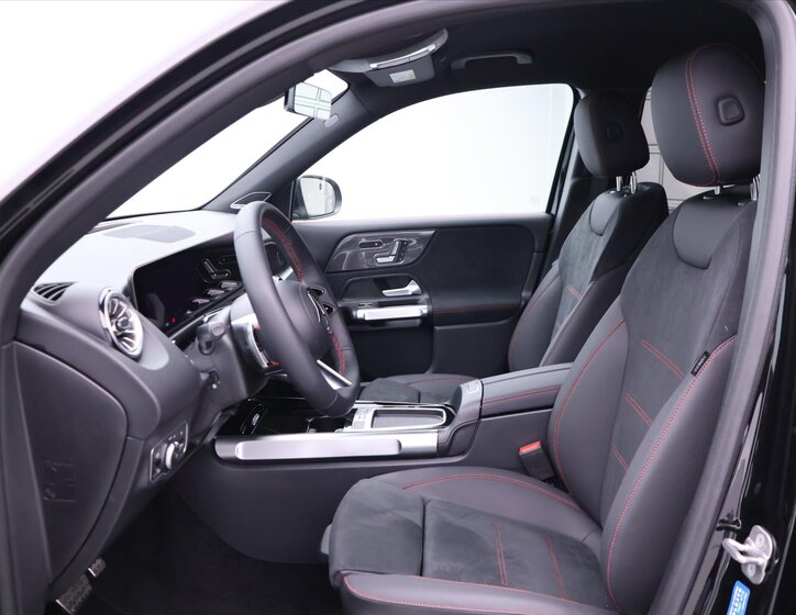 Mercedes-Benz GLB 46