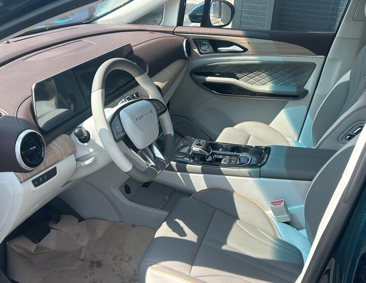 Dongfeng Ostatní 10