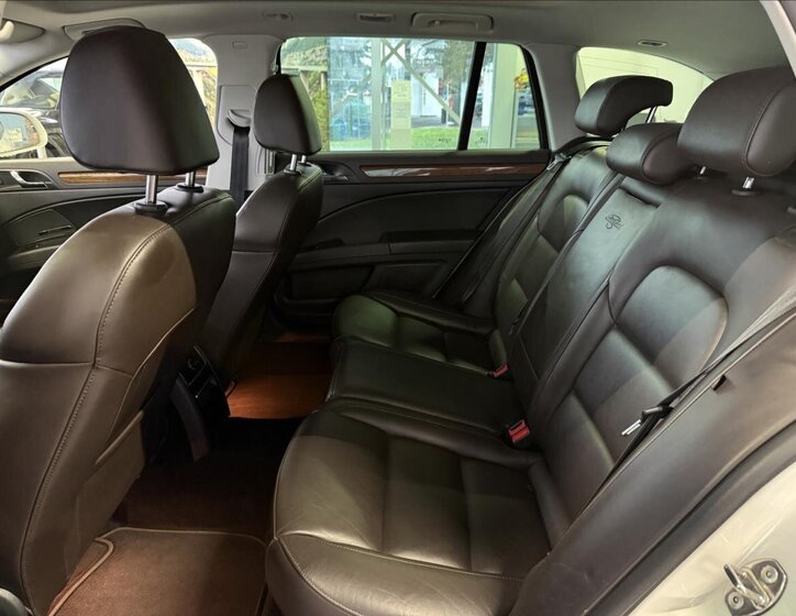 Škoda Superb Kombi 2,0 l 125 kw