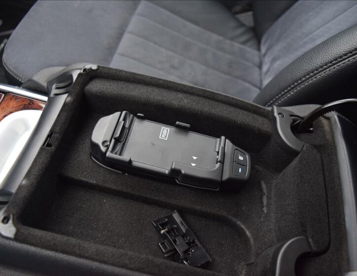 Mercedes-Benz Třídy R Kombi 3,0 l 140 kw