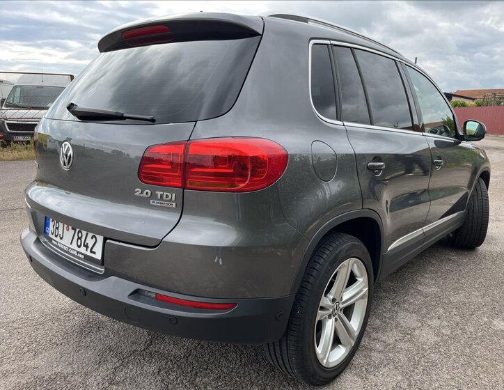 Volkswagen Tiguan SUV 2,0 l 103 kw