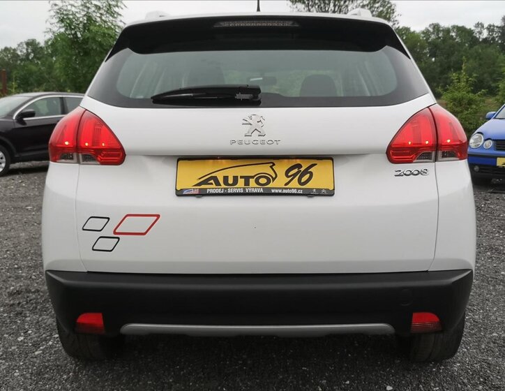 Peugeot 2008 Kombi 1,4 l 50 kw