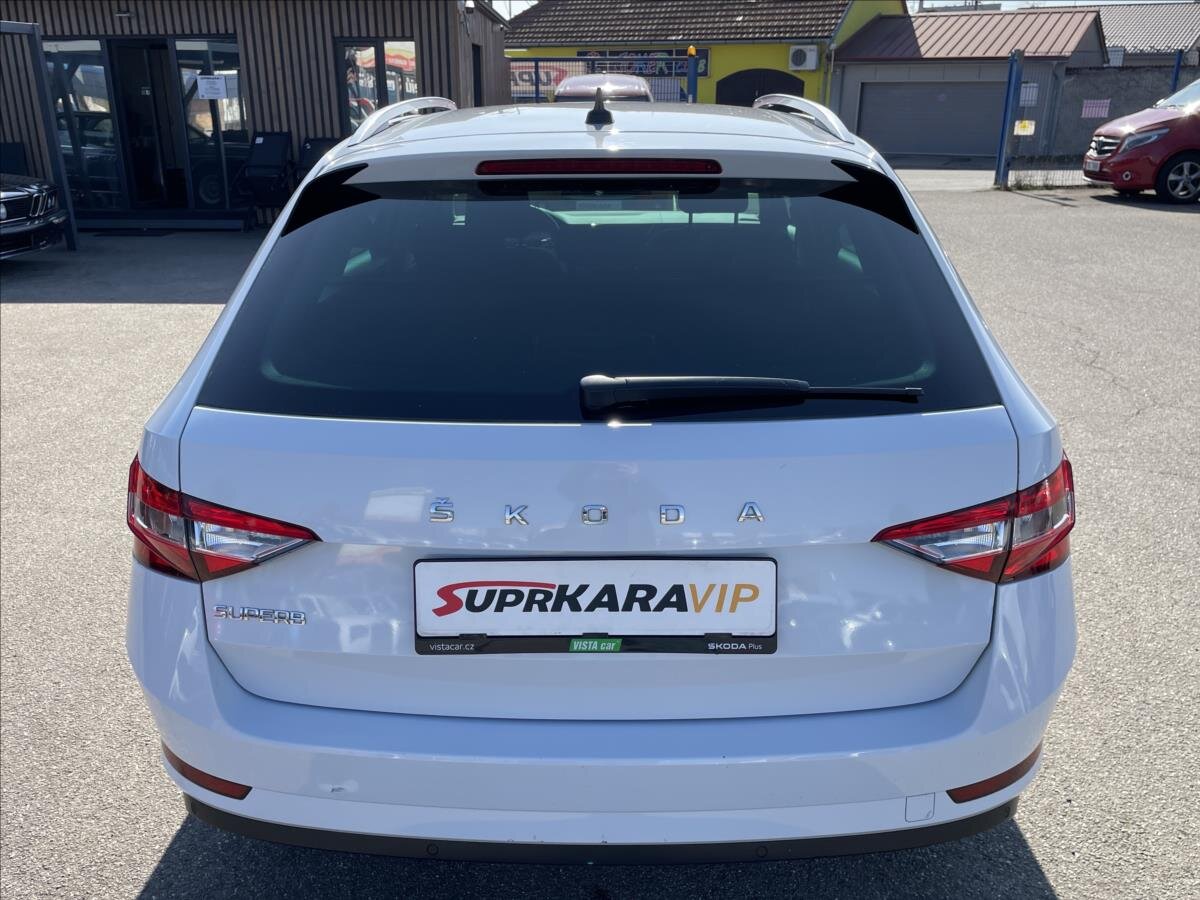 Škoda Superb Kombi 2,0 l 110 kw