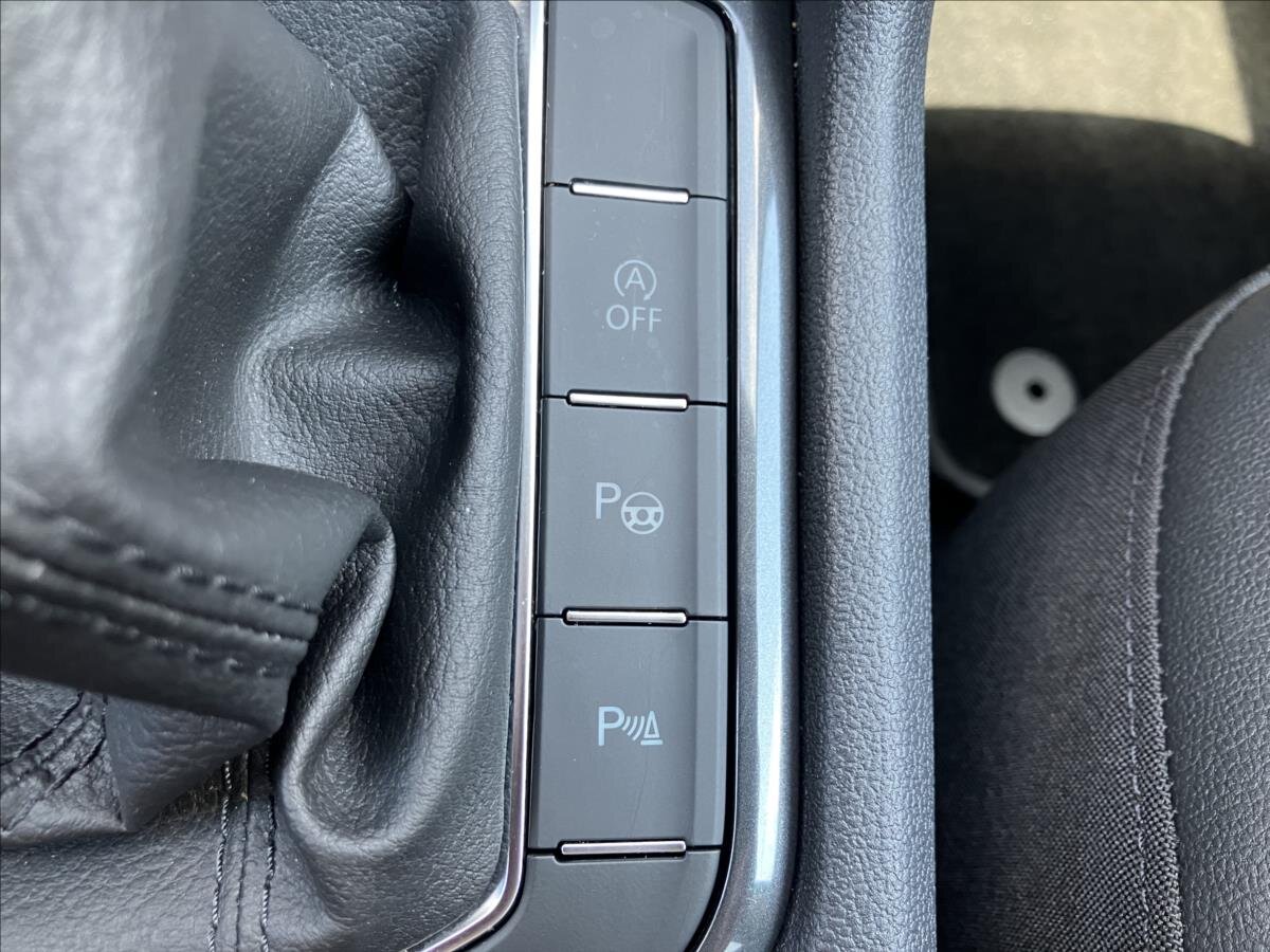 Volkswagen Tiguan SUV / Terénní 2,0 l 110 kw