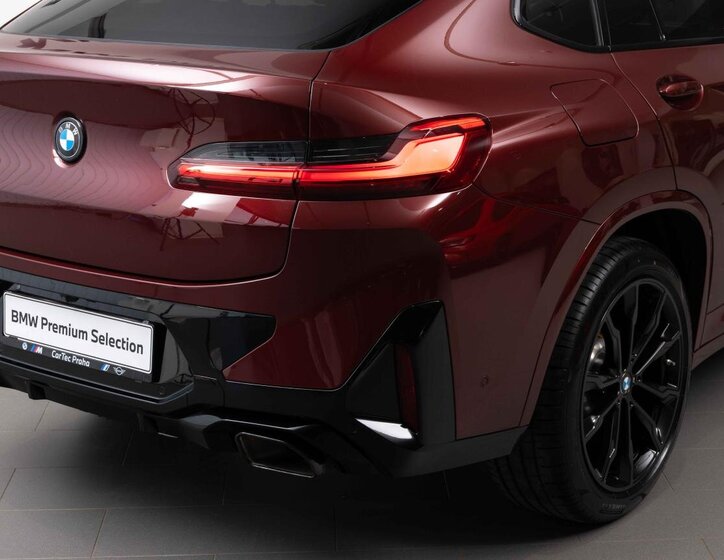 BMW X4 SUV / Terénní 2,0 l 140 kw