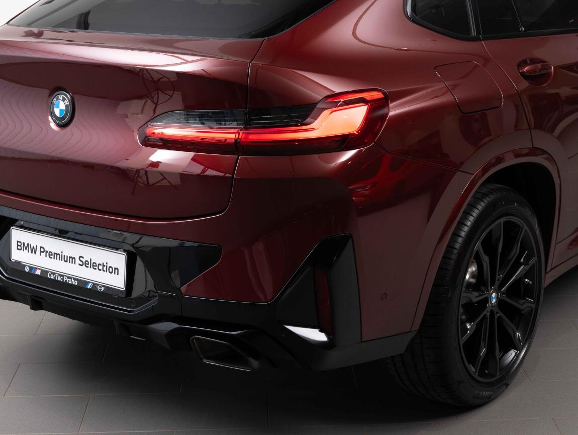 BMW X4 SUV / Terénní 2,0 l 140 kw