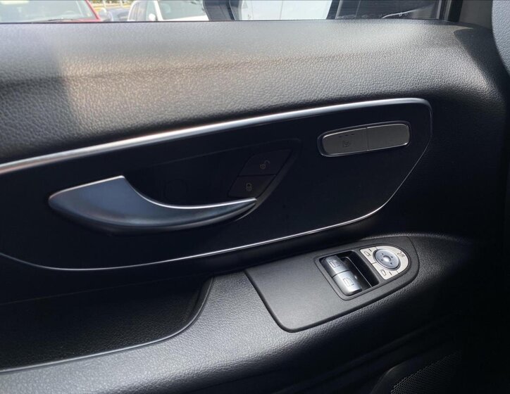 Mercedes-Benz Vito 20