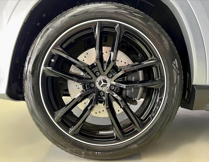 Mercedes-Benz GLS SUV 3,0 l 280 kw