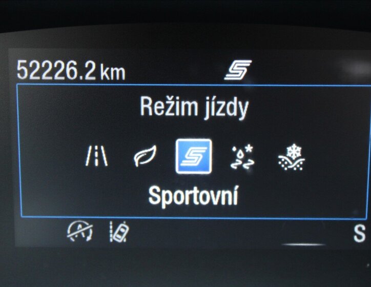 Ford Kuga SUV / Terénní 1,5 l 110 kw