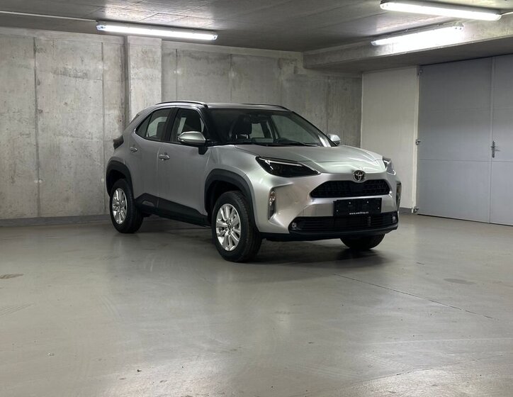 Toyota Yaris Cross SUV 1,5 l 68 kw