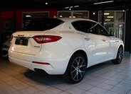 Maserati Levante SUV / Terénní 3,0 l 316 kw