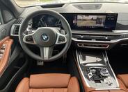 BMW X7 9