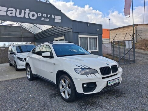 BMW X6 Kombi 3,0 l 180 kw
