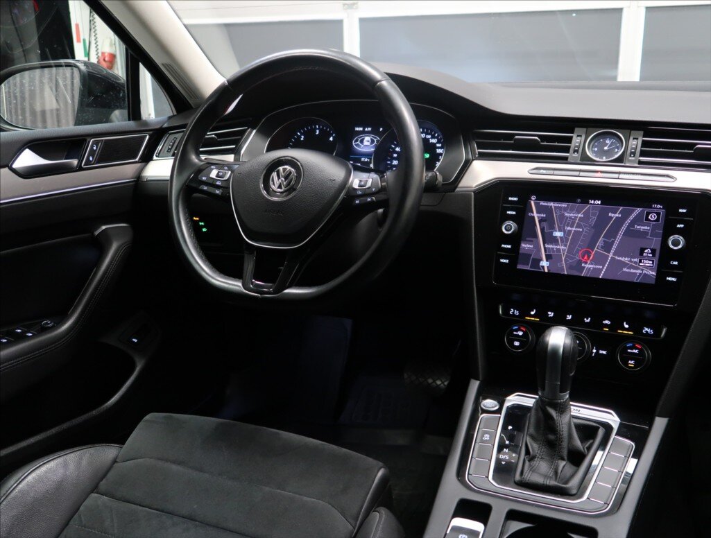 Volkswagen Passat Kombi 2,0 l 140 kw