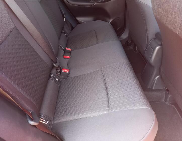 Toyota Yaris Cross 10