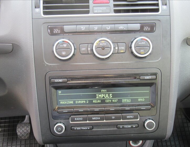 Volkswagen Touran MPV 2,0 l 103 kw