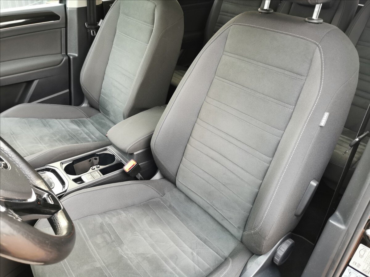 Volkswagen Touran MPV 1,6 l 85 kw