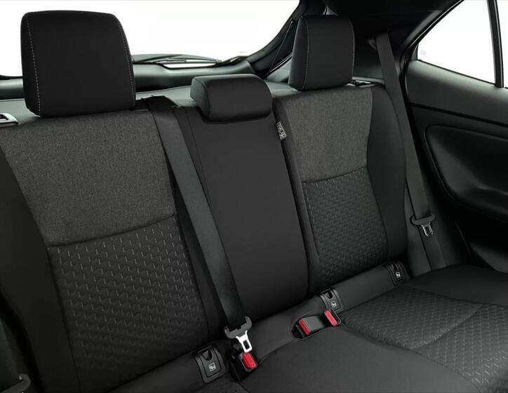 Toyota Yaris Cross 12