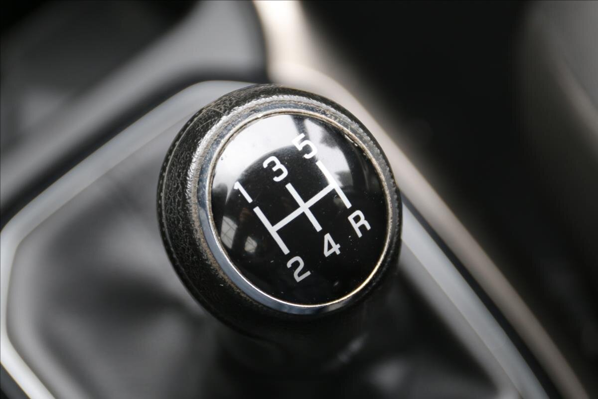 Suzuki Ignis Hatchback 1,2 l 66 kw