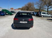 Volkswagen Golf Kombi 1,6 l 77 kw