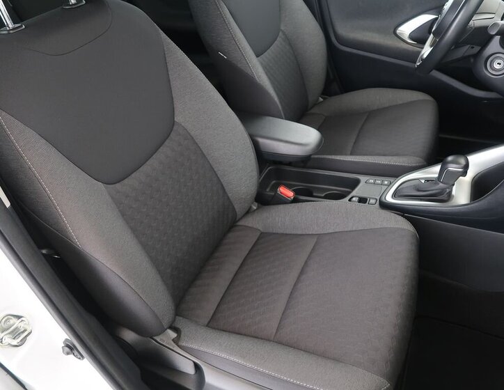 Toyota Yaris Hatchback 1,5 l 68 kw