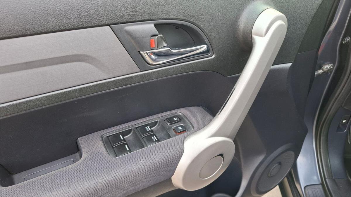 Honda CR-V Kombi 2,0 l 110 kw