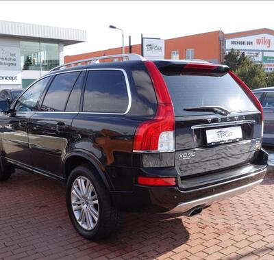 Volvo XC90 6