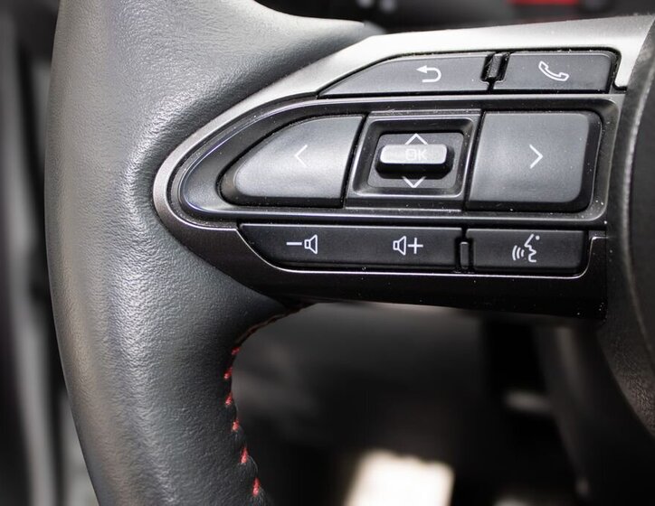 Toyota Yaris Hatchback 1,6 l 192 kw