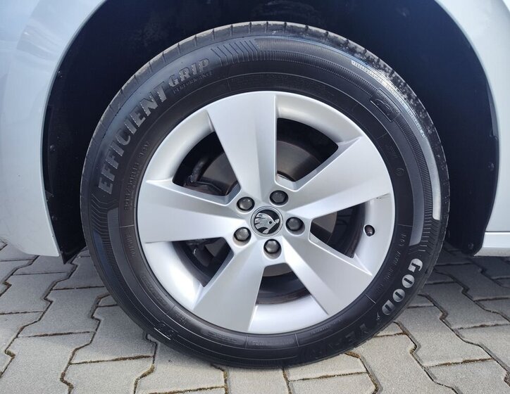 Škoda Kamiq SUV / Terénní 1,5 l 110 kw