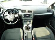 Volkswagen Golf 25